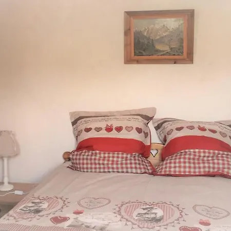 Le Des Fees Apartment